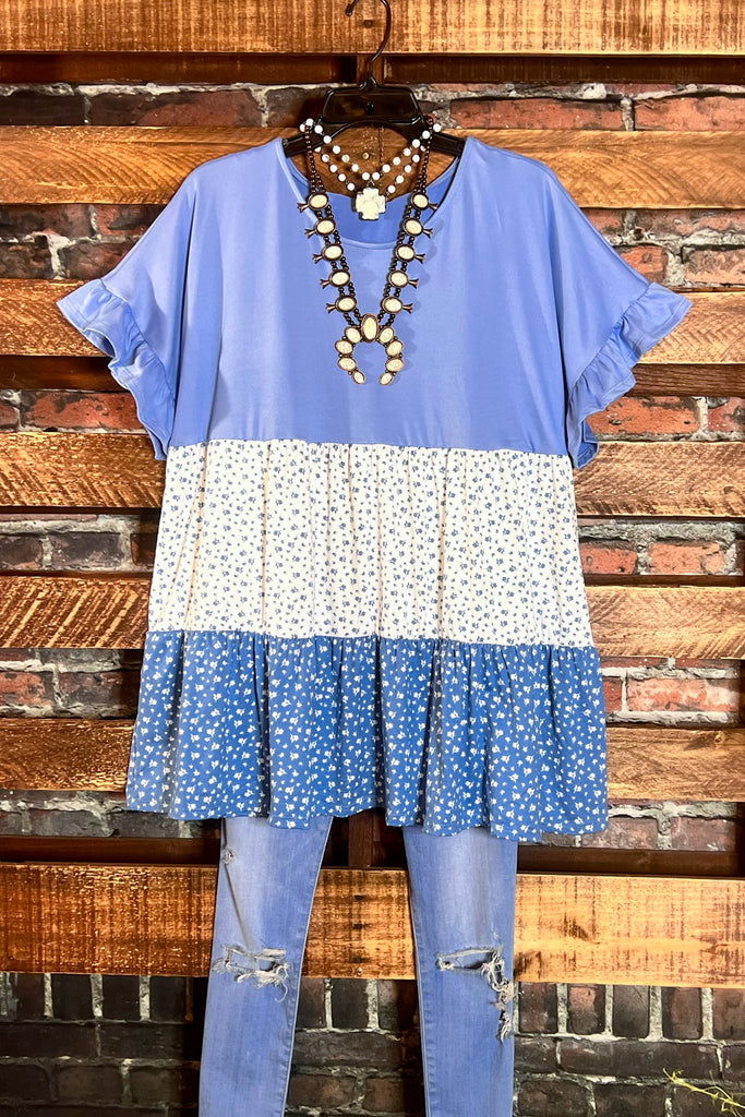 GRACEFUL SIMPLICITY FLORAL BLUE BABYDOLL TOP