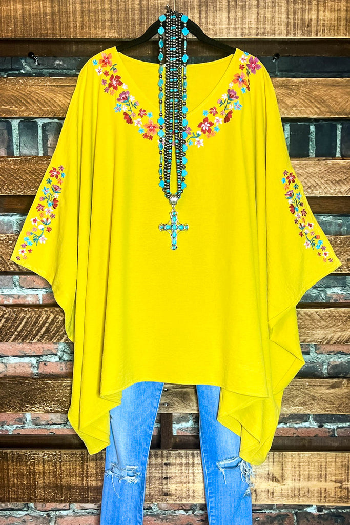 EMBROIDERED OVERSIZED PONCHO TUNIC 2X/4X 4X/6X IN GOLD MUSTARD-------SALE