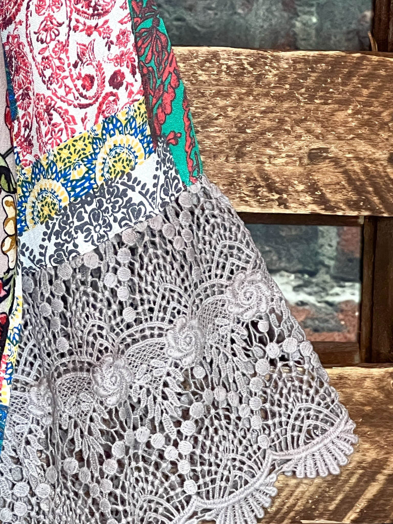 FLORAL &  LACE JADE TUNIC PLUS SIZE---------SALE