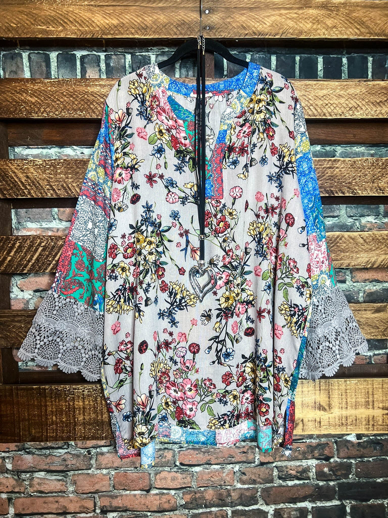 FLORAL &  LACE JADE TUNIC PLUS SIZE---------SALE