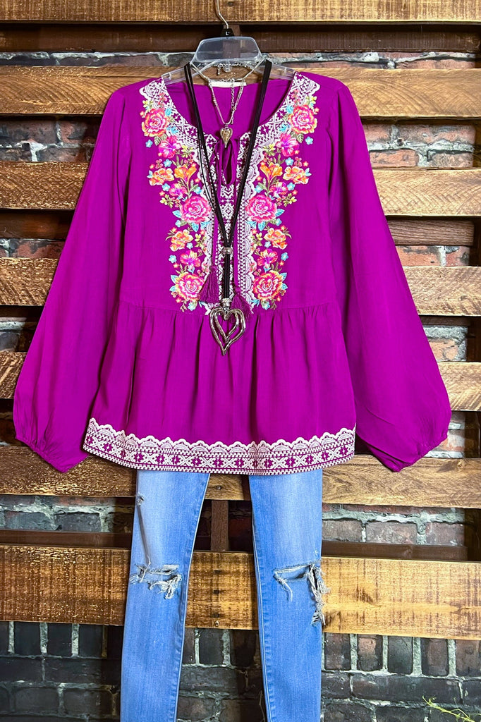 CHARMED DARLING MAGENTA EMBROIDERED TOP