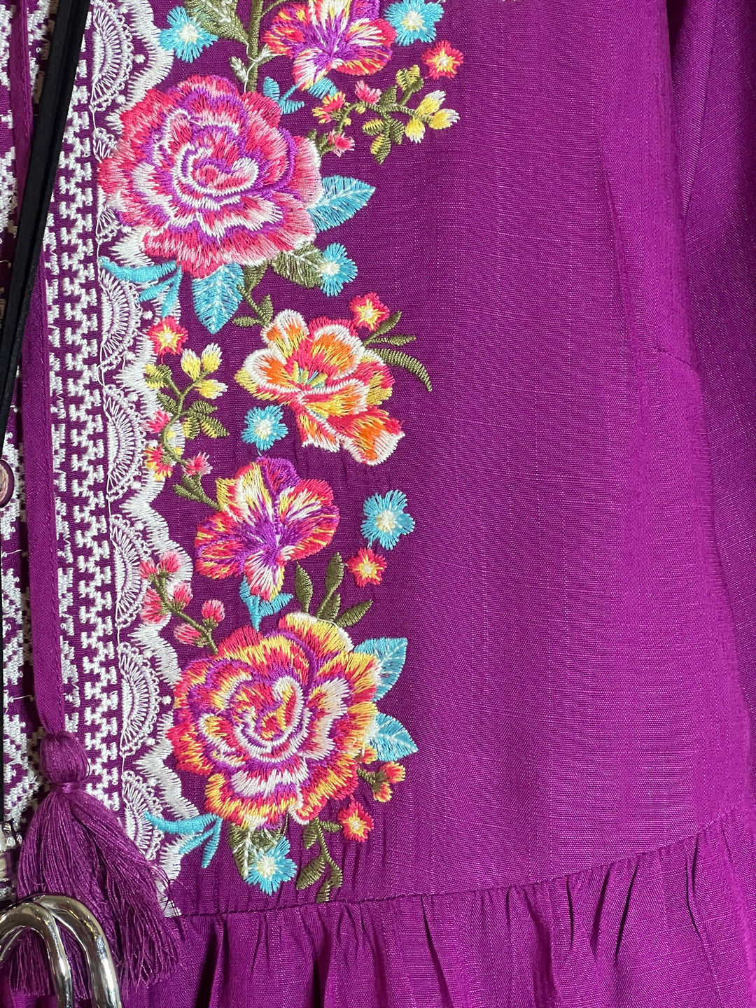 6-12 SALE - DARLING FLORAL EMBROIDERED TOP IN MAGENTA---------SALE