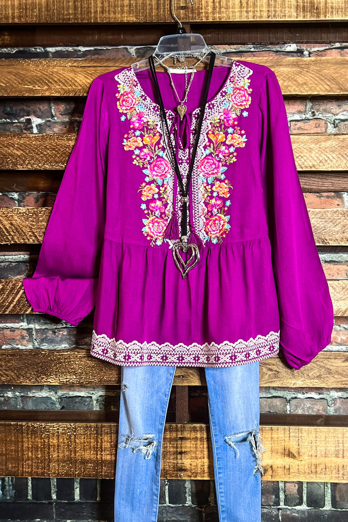 CHARMED DARLING MAGENTA EMBROIDERED TOP
