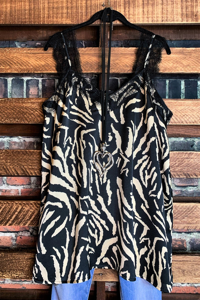 PERFECT VISION BLACK ANIMAL PRINT & LACE TOP-----------SALE
