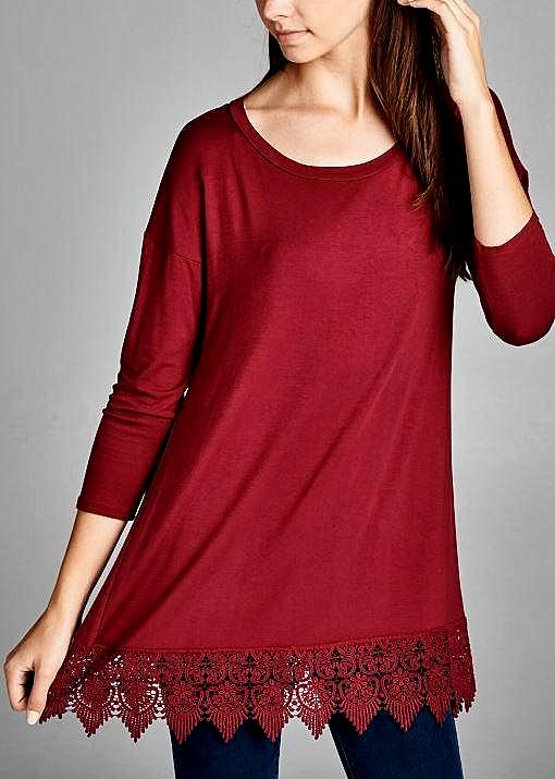 WHEREVER YOU GO LACE PRETTY T-SHIRT TUNIC IN BURGUNDY S-M-L ------sale