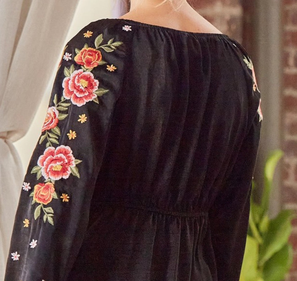 SWEET CHARM ROSES EMBROIDERED SATIN TOP IN BLACK-----------SALE
