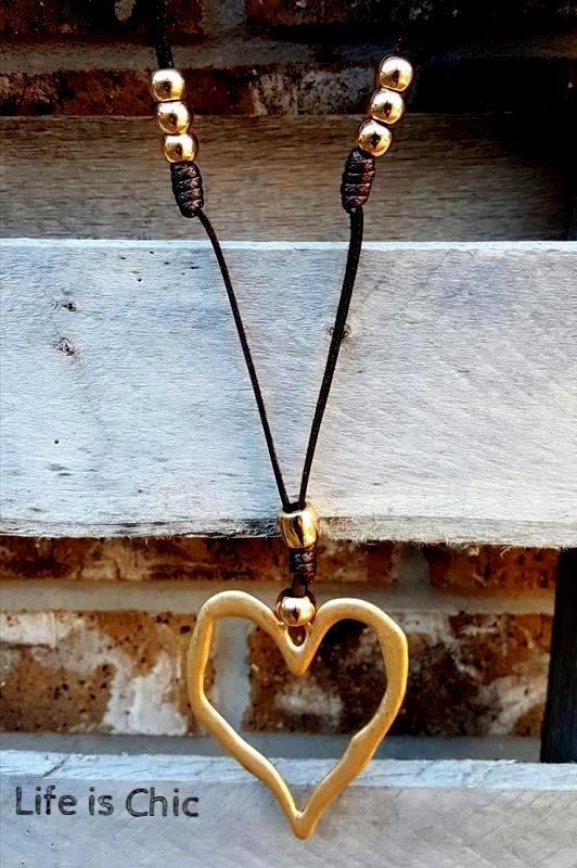 SEDONA GYPSY HEART NECKLACE & EARRING SET GOLD COLOR