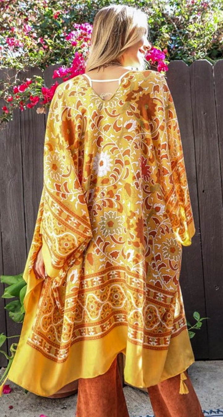 SUN MY FAVORITE STAR KIMONO IN MULTI-COLOR