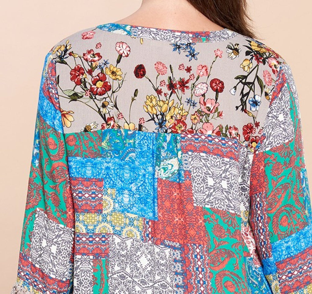 FLORAL &  LACE JADE TUNIC PLUS SIZE---------SALE