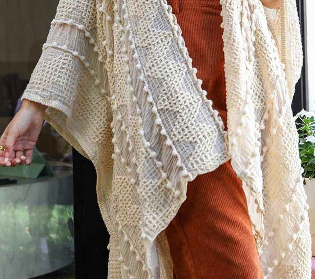 GENUINE BEAUTY CREAM CROCHET LACE KIMONO