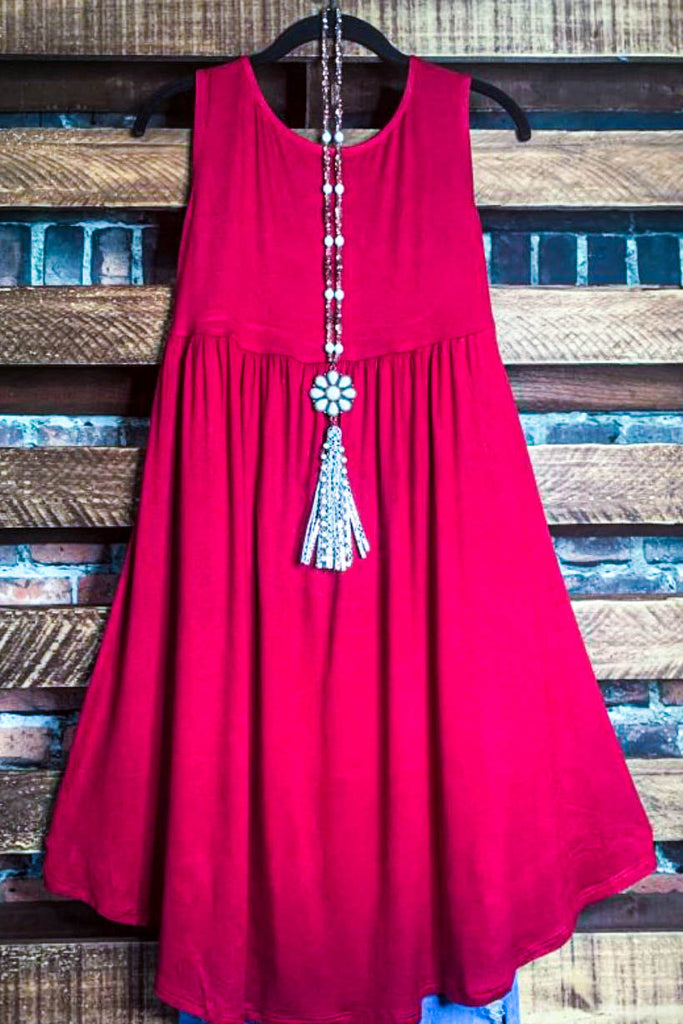 WEEKEND GETAWAY RED CASUAL DRESS